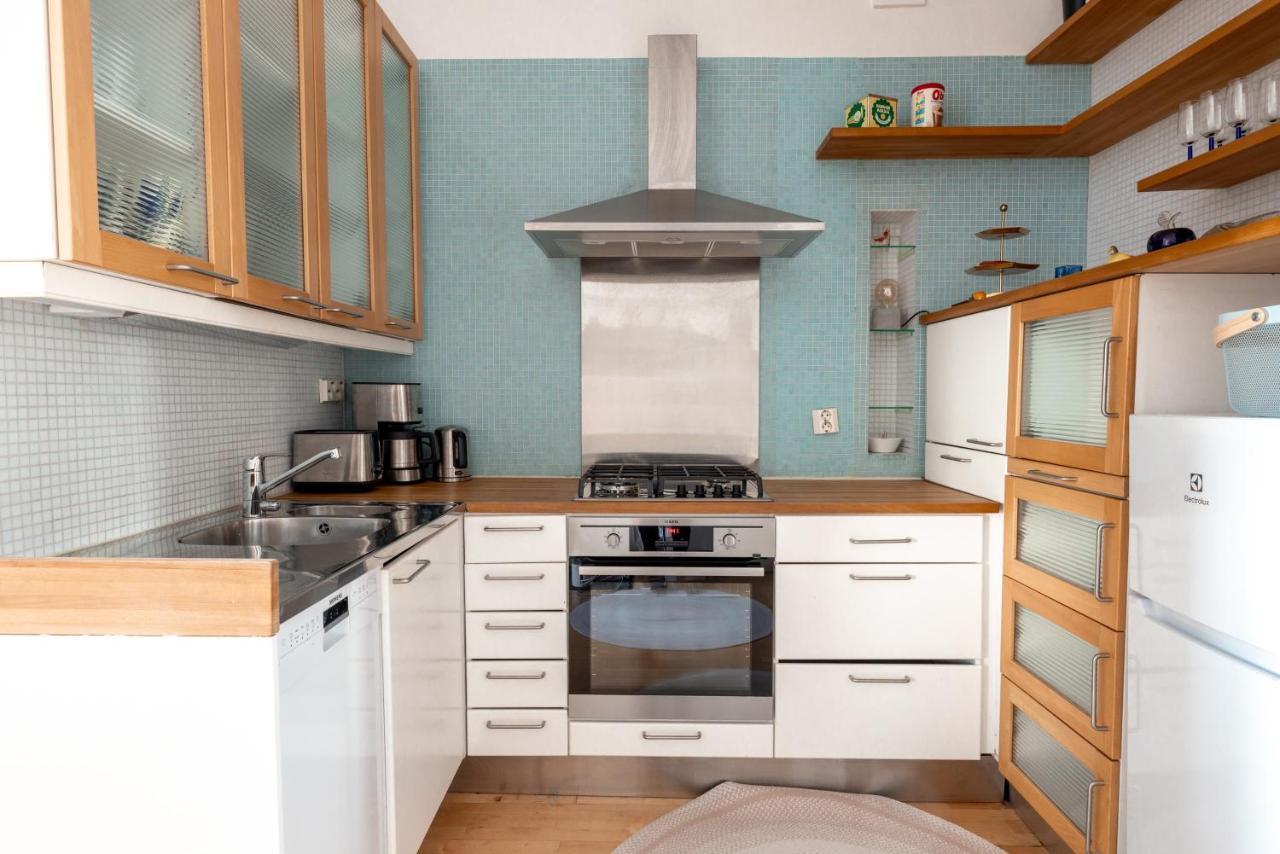 Poista 2Ndhomes Cozy And Compact 1Br Apartment In Kamppi Helsinki Exterior foto